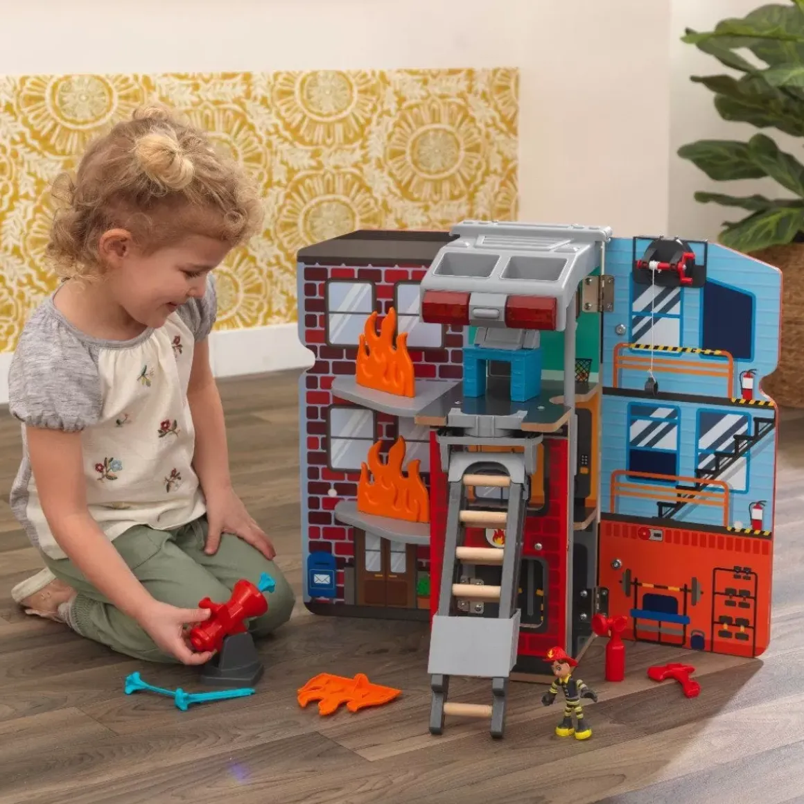 Adventure Bound™: 2-In-1 Transforming Fire Truck Play Set