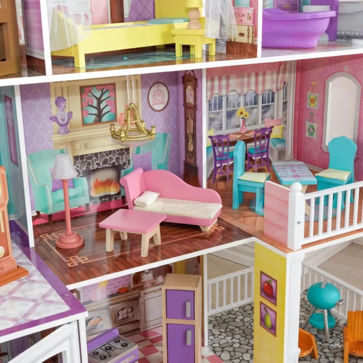 Country Estate Dollhouse