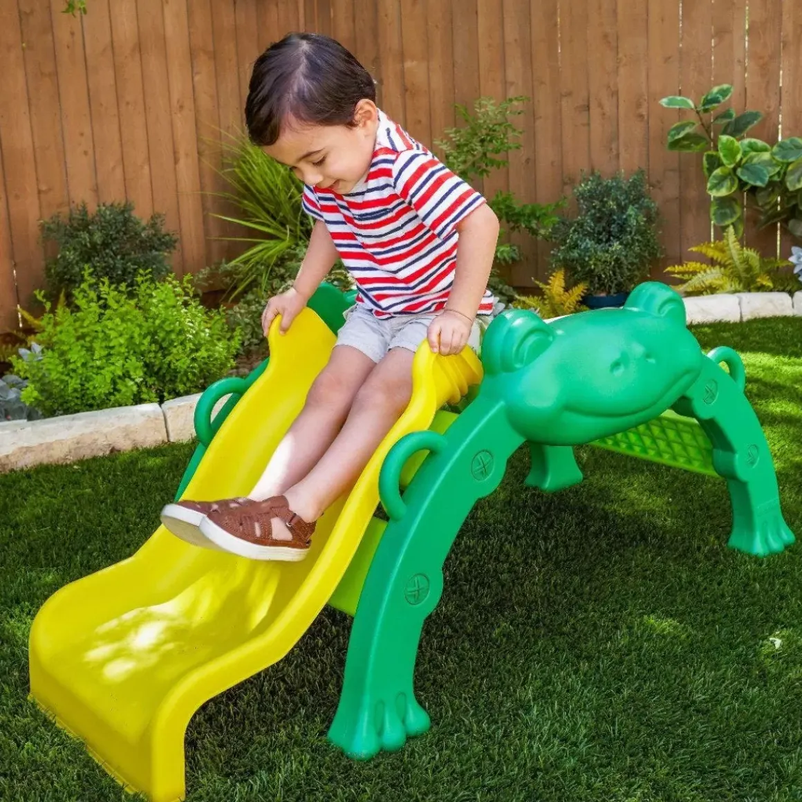 Hop & Slide Frog Climber
