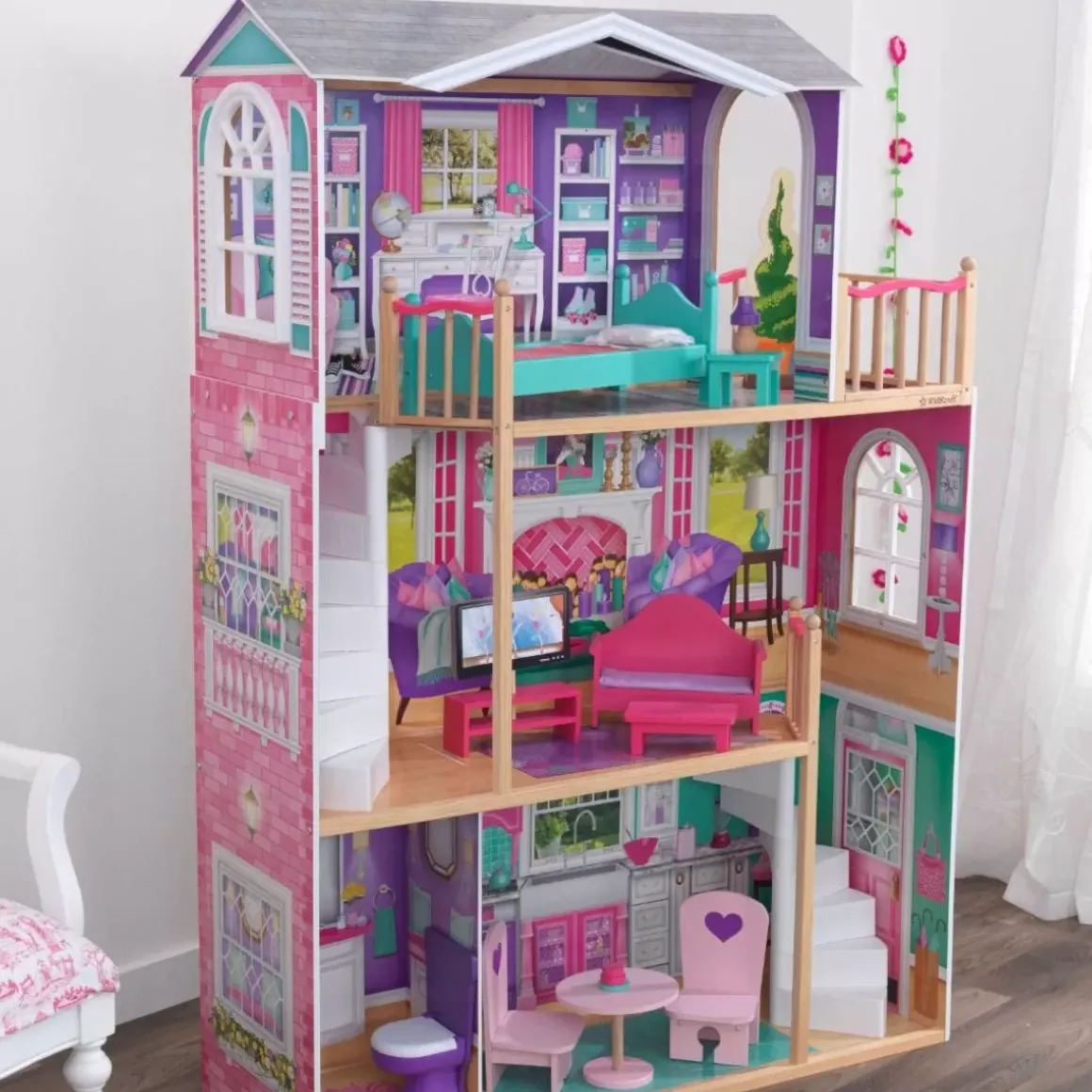 18-Inch Dollhouse Doll Manor