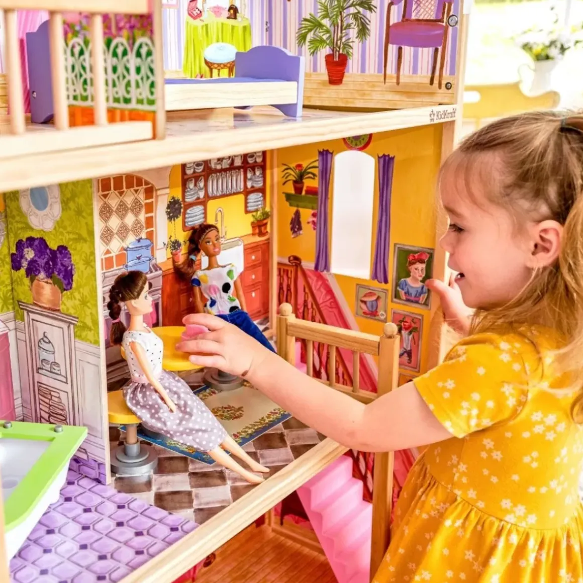 Kayla Dollhouse