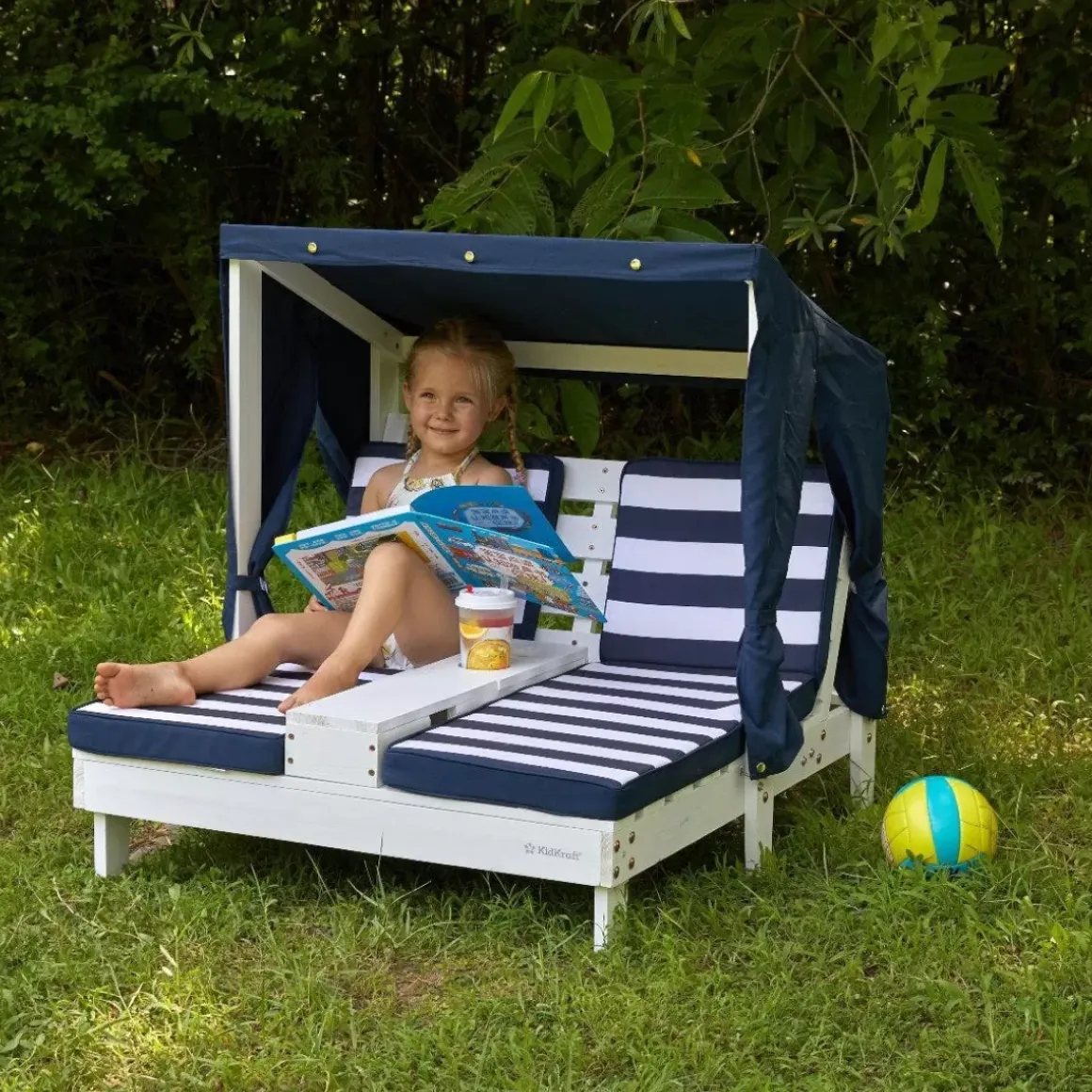White Double Chaise Lounge With Cup Holders – Navy & White Stripes